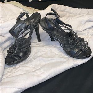 Blackstrap high heels